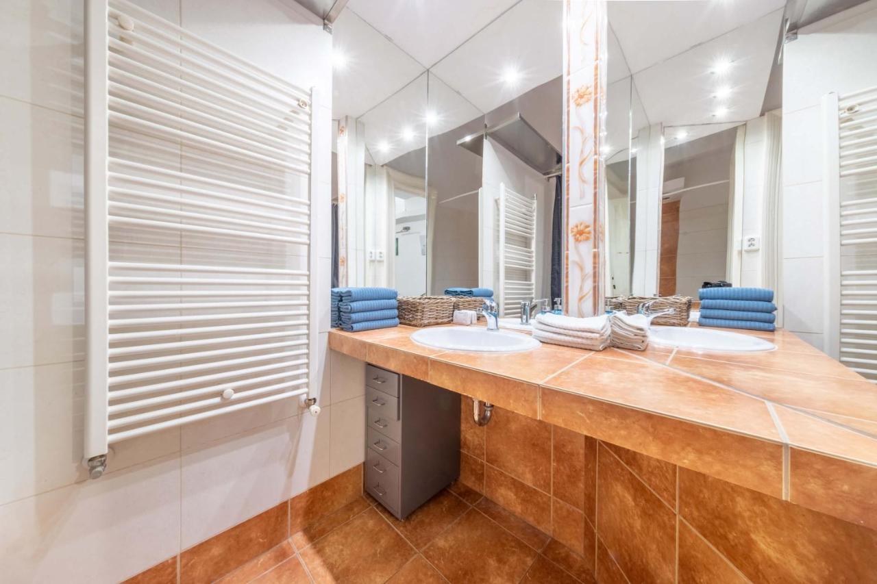 Anastasia 2 Bedrooms Apartment On Vaci Utca Budapeşte Dış mekan fotoğraf